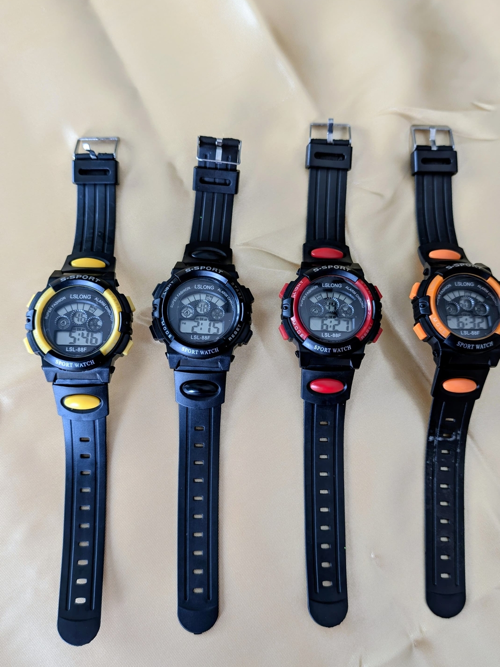 Light-Up Kids Digital Sport Watch - Black/Orange
